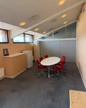 Otel The Bank Vaerelse 4 *